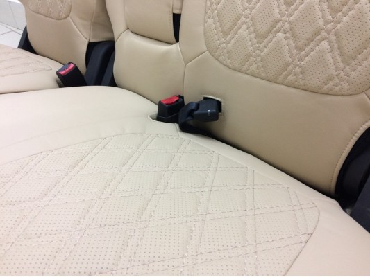 Авточехлы на Mitsubishi Outlander 3 Авточехлы на Mitsubishi Outlander 3