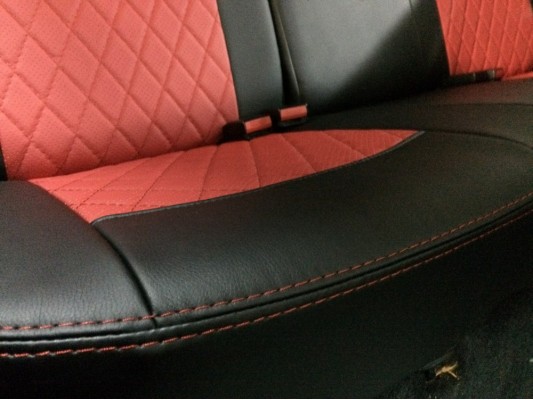 Авточехлы на Renault Sandero Stepway