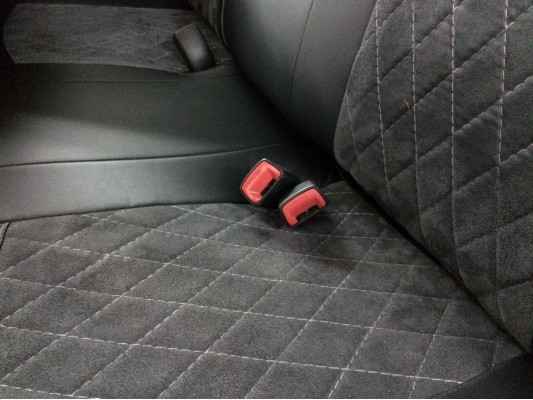 Авточехлы на Toyota Yaris Авточехлы на Toyota Yaris