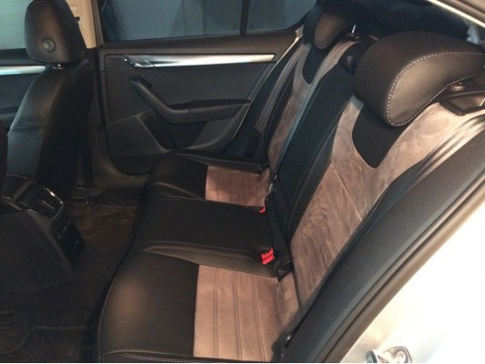 У вас другая модель авто? Каркасные авточехлы пошить сможем! У вас другая модель авто? Каркасные авточехлы пошить сможем!